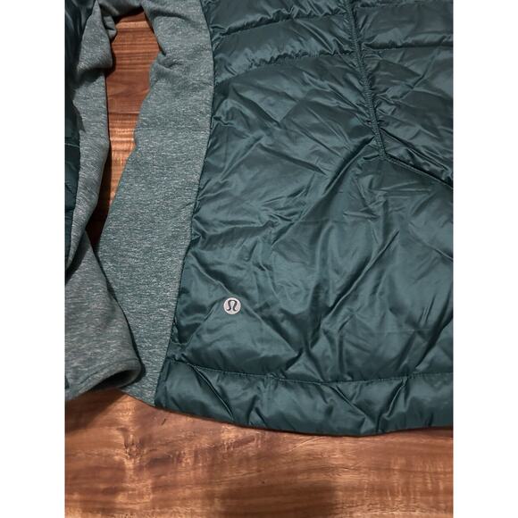LULULEMON Women’s Activewear Goose Down Half Zip Jacket Sz 6 - Picture 8 of 8